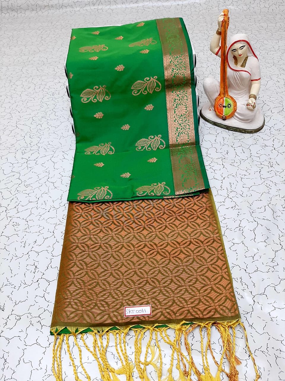 WhatsApp Image 2026-01-30 at 1.55.44 PM LUSTROUS SOFT SILK SAREE - Image 1